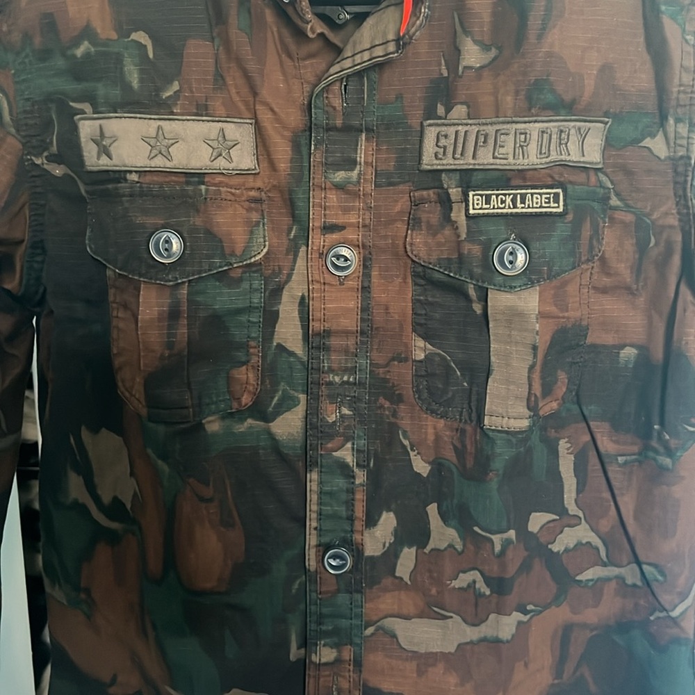 Overshirt - Picture 2 of 3